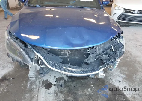 2015 Chrysler 200 S из США, поврежденный, VIN 1C3CCCBB2FN598693